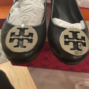 Tory Burch Reva black Ballet flats size 6.5